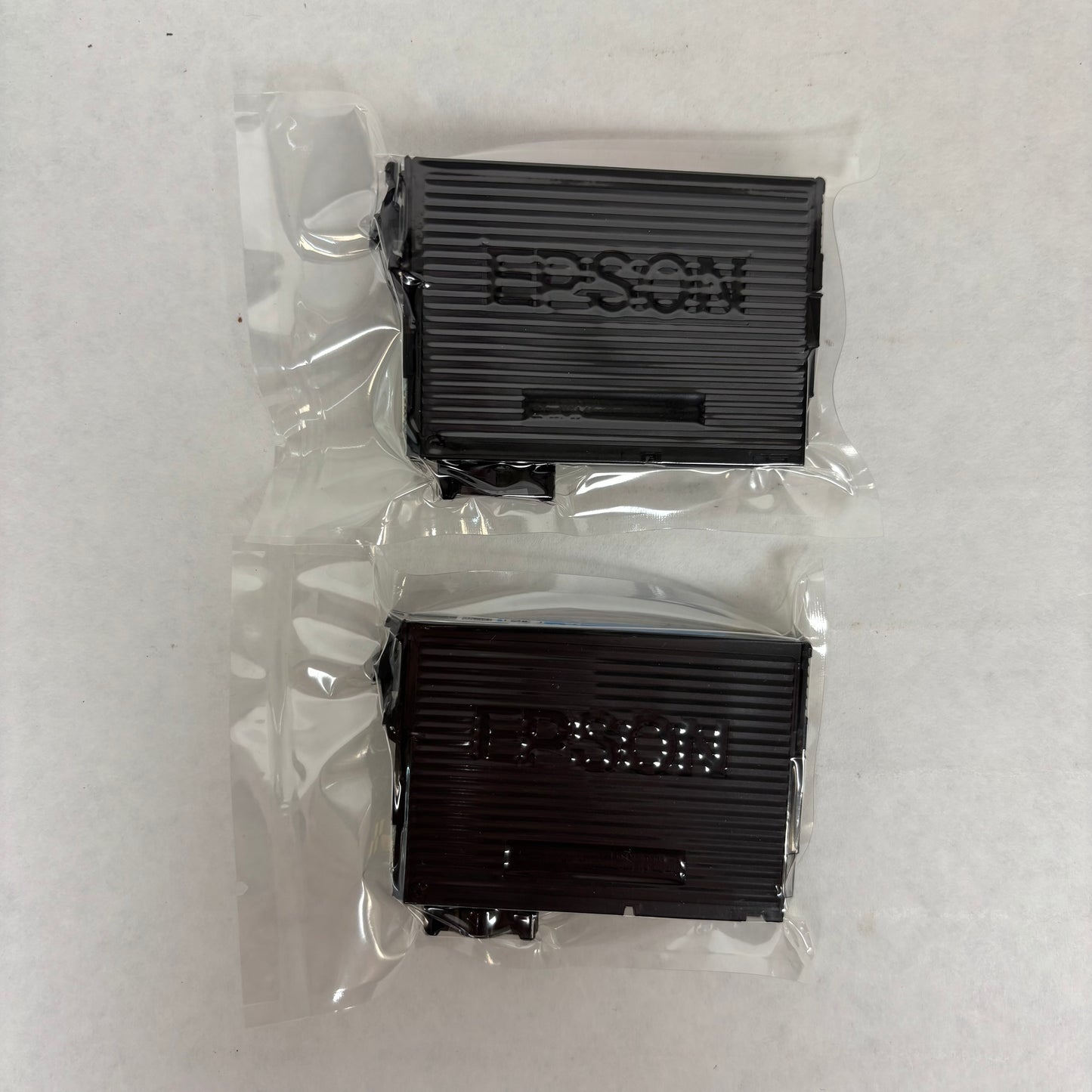 New Epson 252 Cyan and Magenta Ink Cartridge
