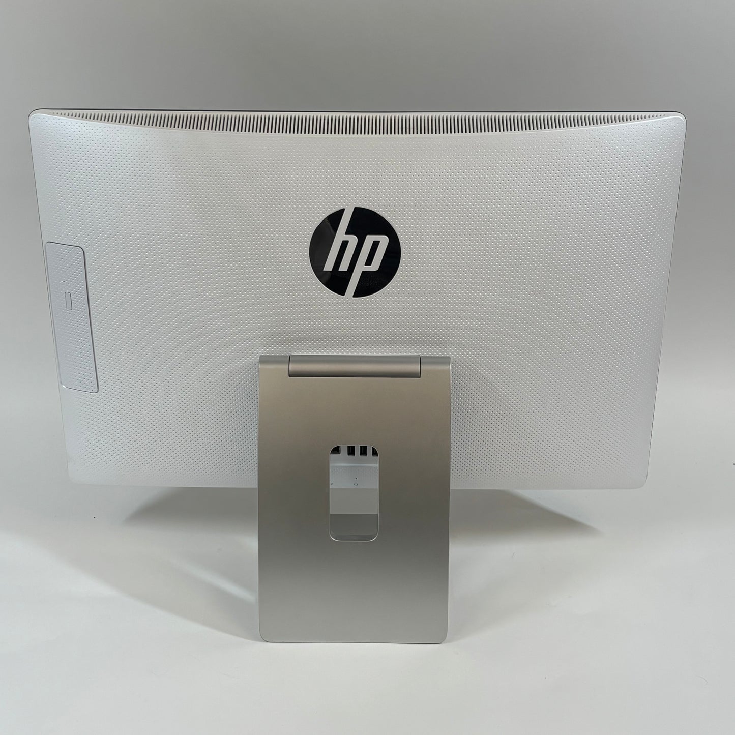HP Pavilion AIO 22-A130Z 22" AMD A6-7310 APU 2.00GHz 4GB RAM 1TB AMD Radeon R4