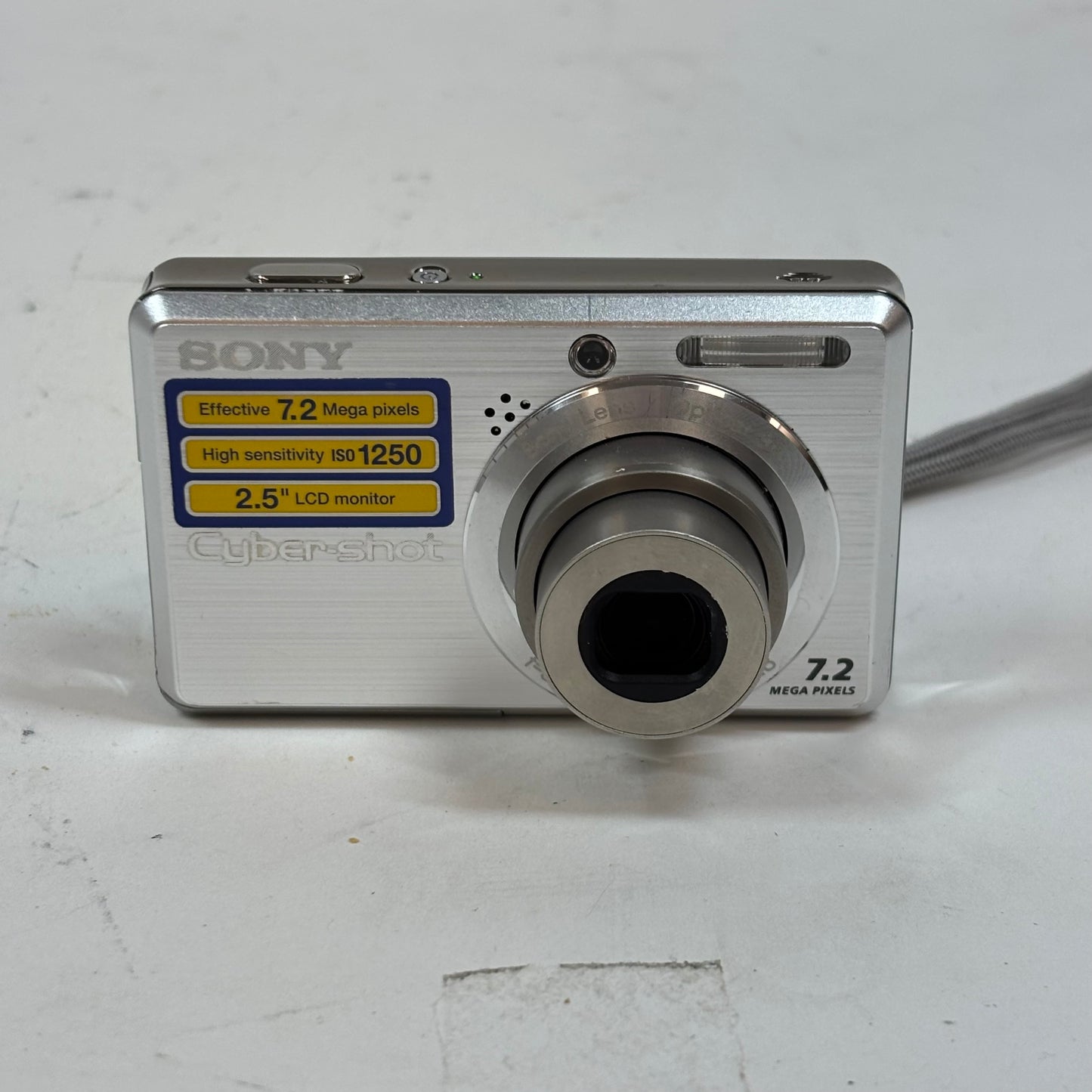 Sony Cyber-Shot DSC-S750 7.2MP Digital Point-And-Shoot Camera