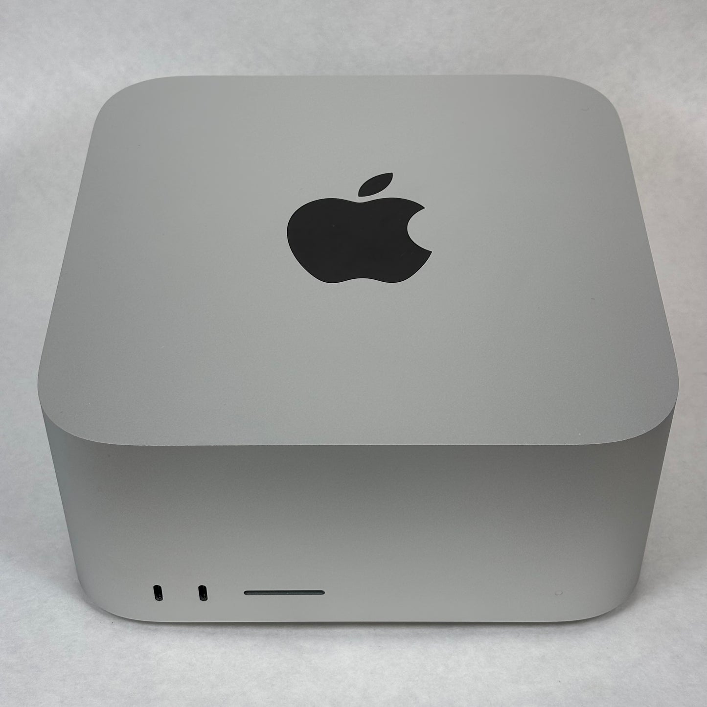 2023 Apple Mac Studio M2 Max 30 Core 3.5GHz 32GB RAM 512GB SSD A2901