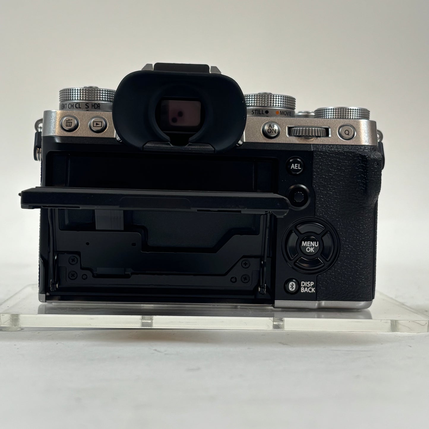 Fujifilm X-T5 40.2MP Mirrorless Camera 10 Shutter Count w/ XF 18-55mm Lens