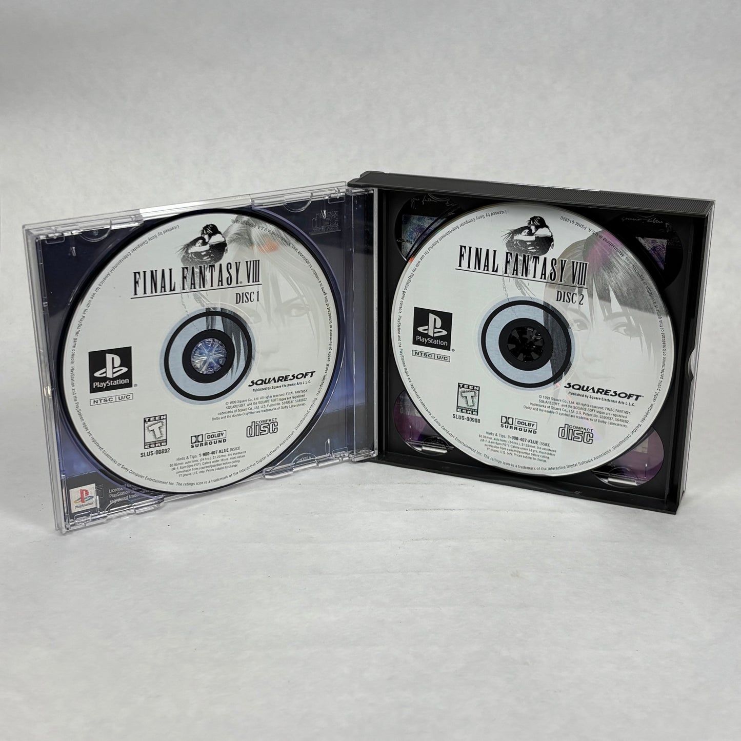 Final Fantasy VIII (Playstation, 1999)