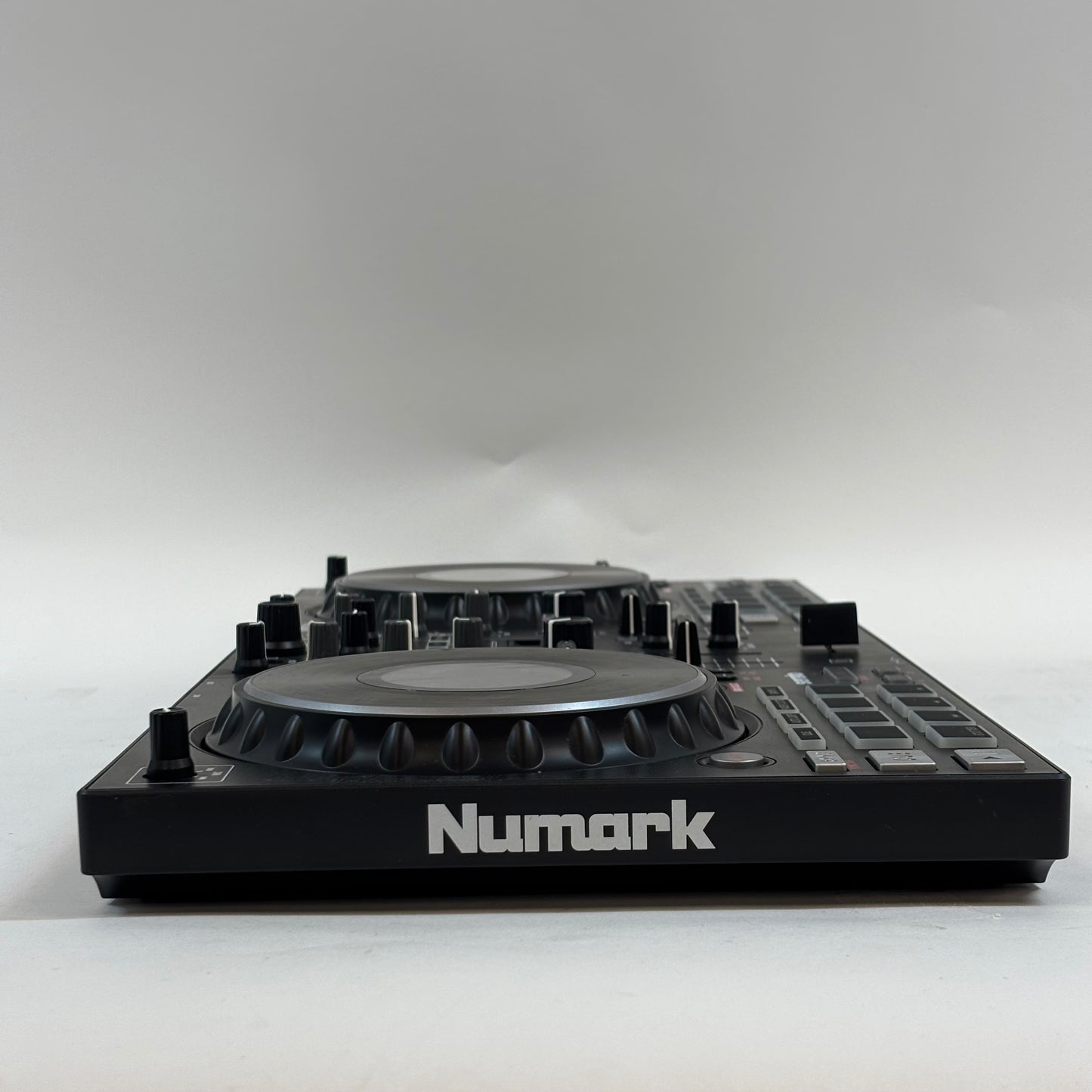 Numark Mixtrack Platinum FX 2-Channel DJ Mixer