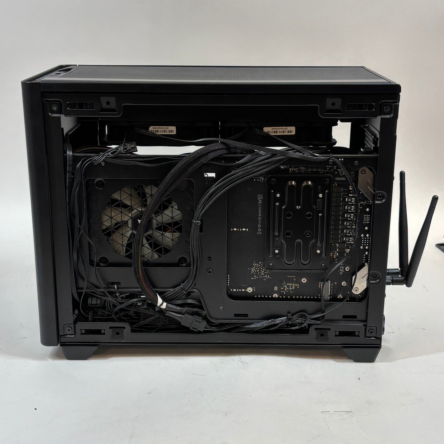 Cooler Master NR200P Ryzen 9 7900X 4.70GHz 32GB RAM 2TB SSD RTX 4070 Founders