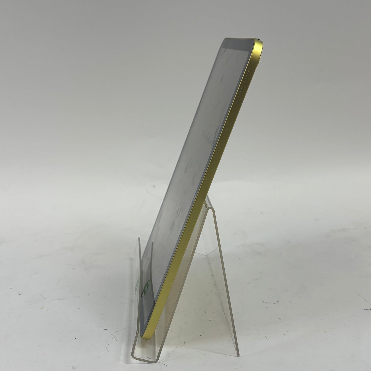 WiFi Only Apple iPad 10th Gen 64GB Yellow NPQ23LL/A