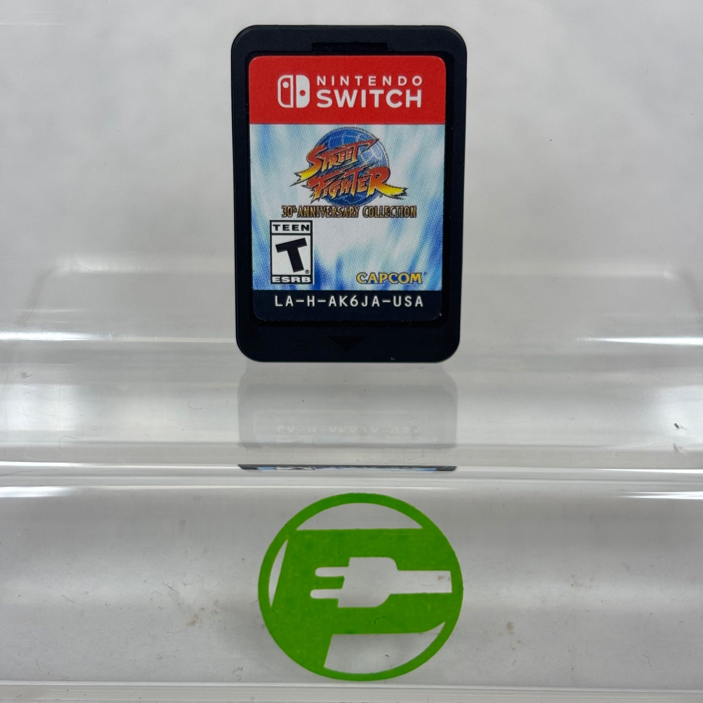 Street Fighter 30th Anniversary Collection (Nintendo Switch, 2018) Cart Only