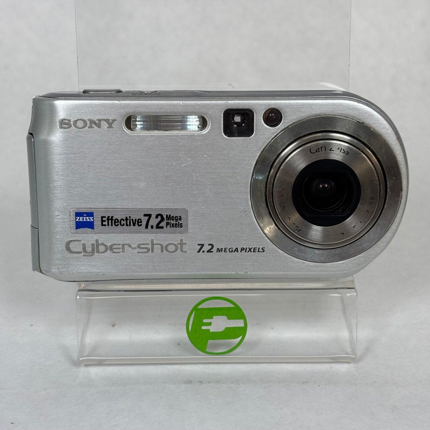 Sony Cyber-Shot DSC-P200 7.2MP Digital Point-And-Shoot Camera Carl Zeiss