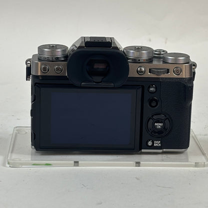 Fujifilm X-T5 40.2MP Mirrorless Camera 10 Shutter Count w/ XF 18-55mm Lens