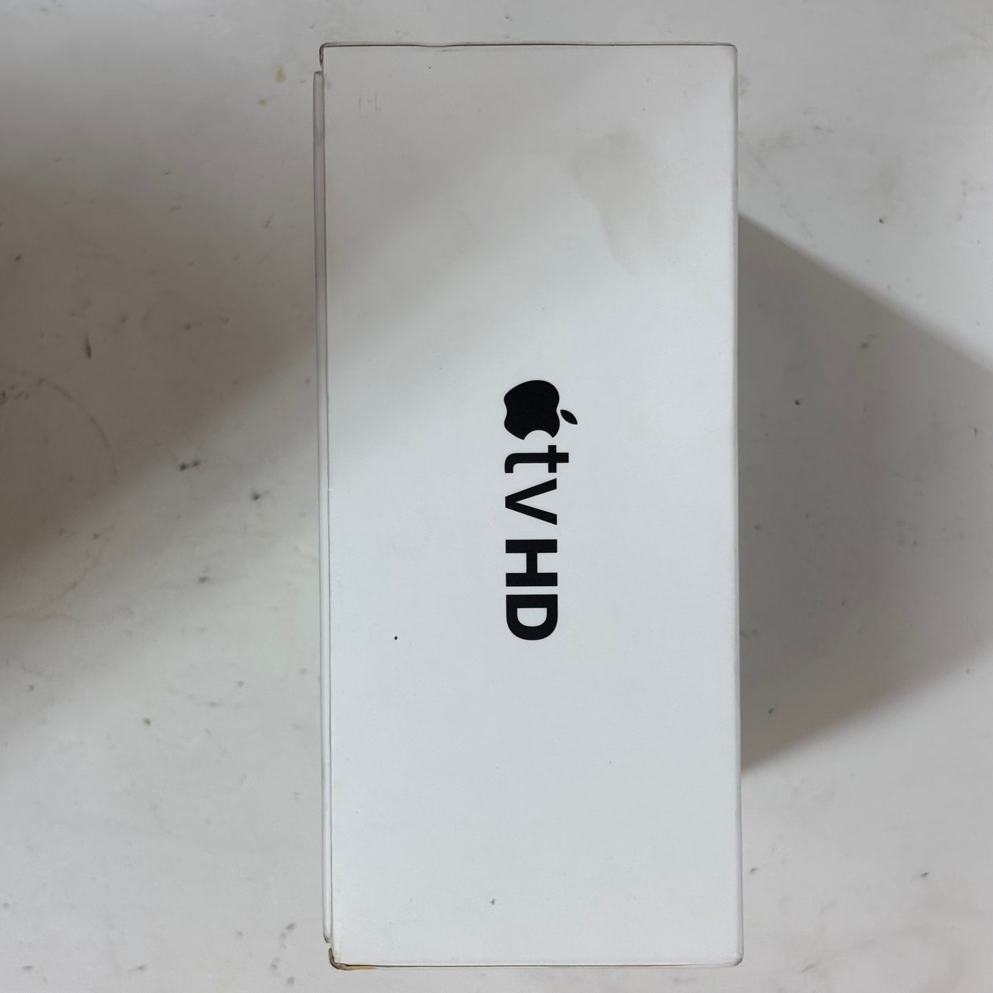 Apple TV HD 4th Gen 32GB Digital HD Media Streamer MHY93LL/A WiFi + Ethernet
