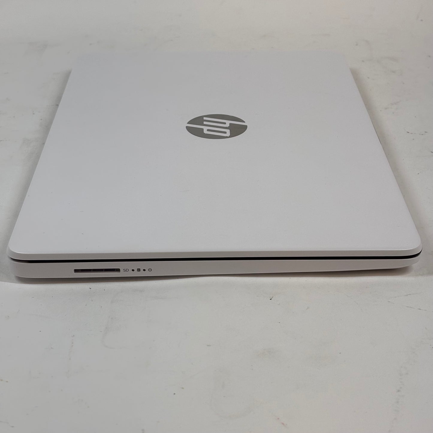 HP Laptop 14-DQ3000DX 14" Intel Celeron N4500 1.1GHz 4GB RAM 64GB HDD