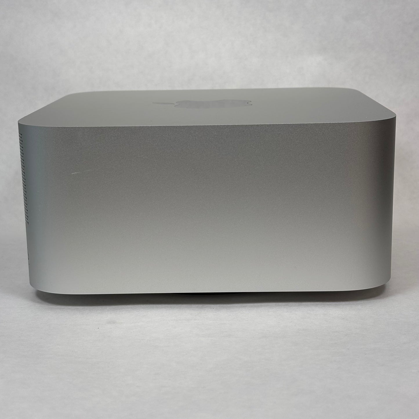 2023 Apple Mac Studio M2 Max 30 Core 3.5GHz 32GB RAM 512GB SSD A2901