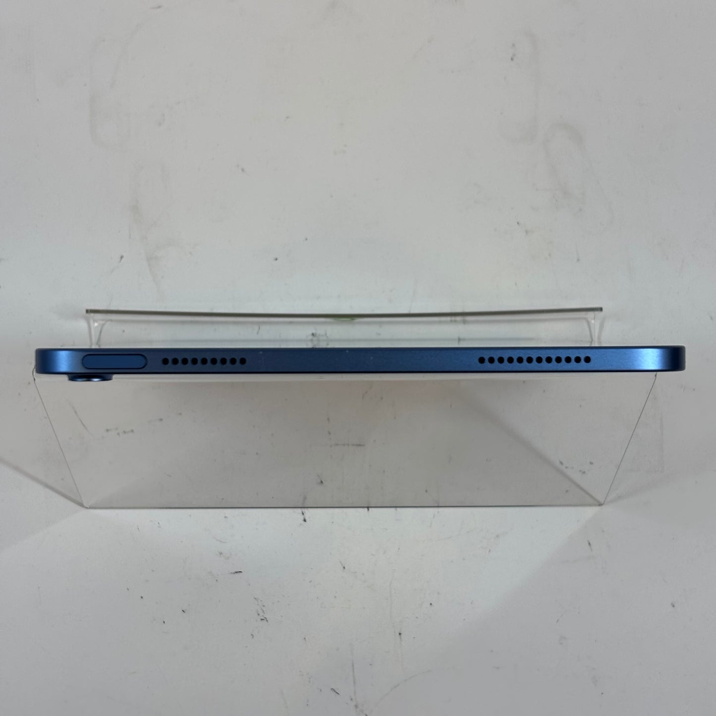 WiFi Only Apple iPad 11" (A16) 128GB Blue MD4A4LL/A