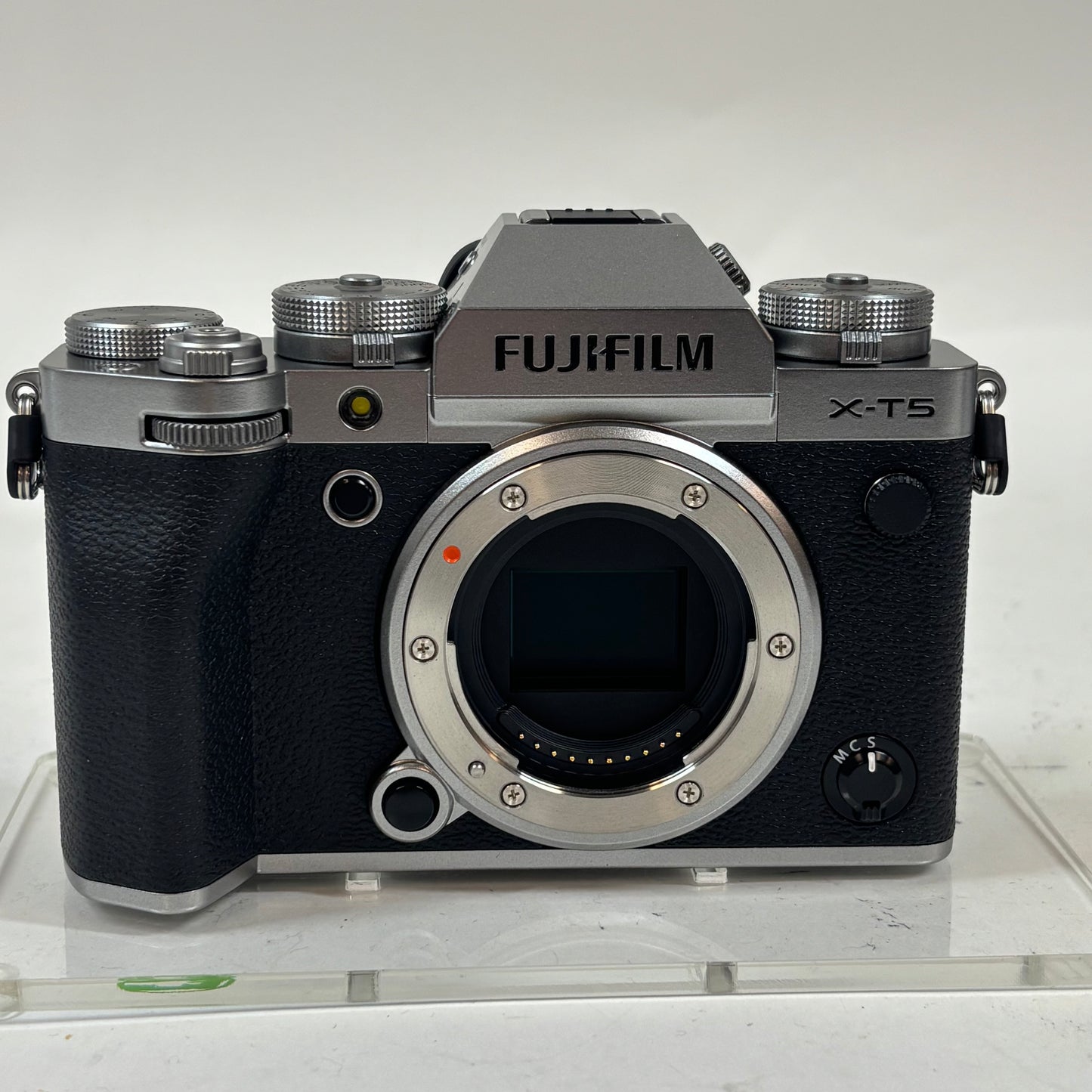 Fujifilm X-T5 40.2MP Mirrorless Camera 10 Shutter Count w/ XF 18-55mm Lens