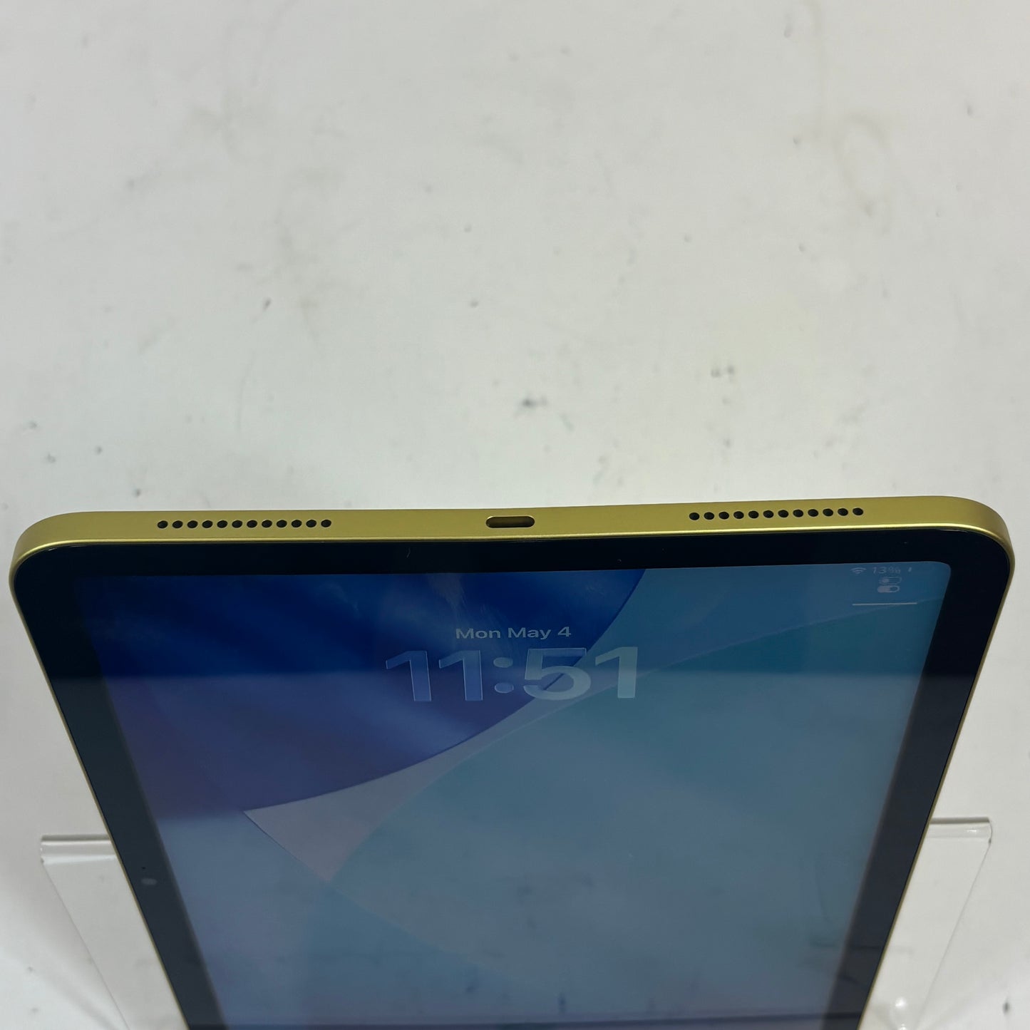 WiFi Only Apple iPad 10th Gen 64GB Yellow NPQ23LL/A